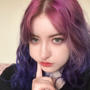 Meet your Posher, Isabella